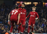 开云下载-包含利物浦主场大胜，英格兰顶级联赛一触即发的词条