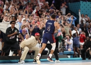 开云平台-NBA球星带队争夺篮球明星赛冠军