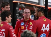 开云APP-雷诺车队险胜法拉利，塞恩斯带队取胜