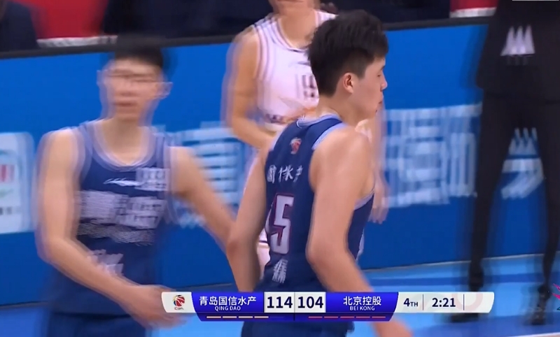 关于重庆队在场上发挥出色,成功战胜对手的信息 关于重庆队在场上发挥出色,成功战胜对手的信息