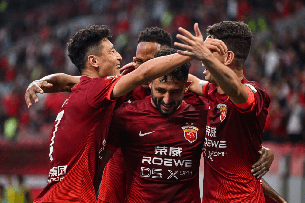 上海海港迎难而上,亚冠抗敌前行气焰高昂!的简单介绍 上海海港迎难而上,亚冠抗敌前行气焰高昂!的简单介绍