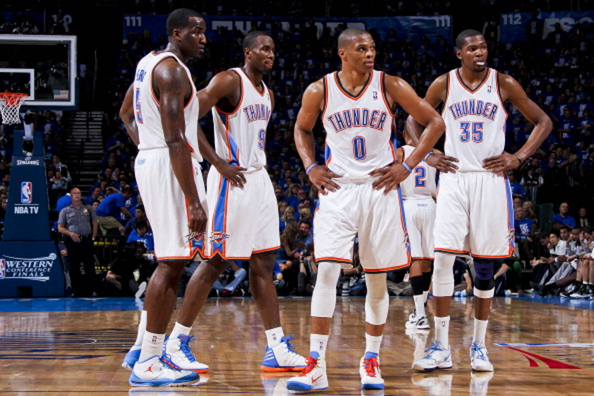 关于队员伤病不断,球队如何应对各项困难?的信息 关于队员伤病不断,球队如何应对各项困难?的信息