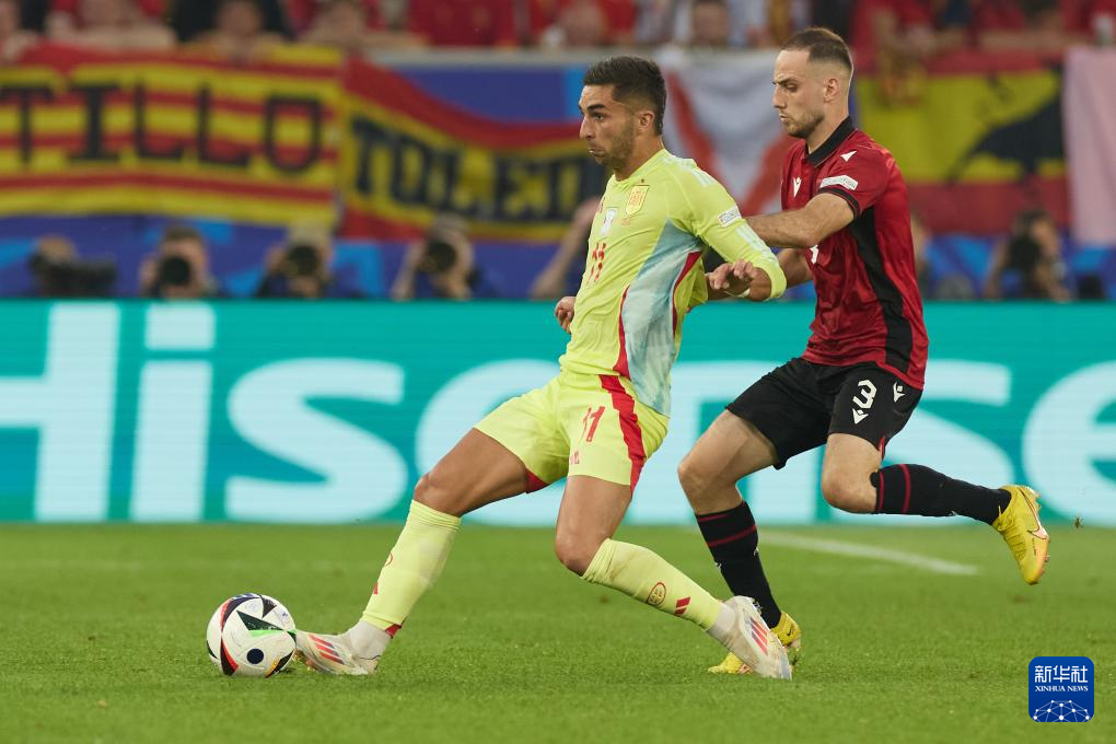 关于阿尔巴尼亚队击败对手,成功进军欧洲杯资格赛的信息 关于阿尔巴尼亚队击败对手,成功进军欧洲杯资格赛的信息