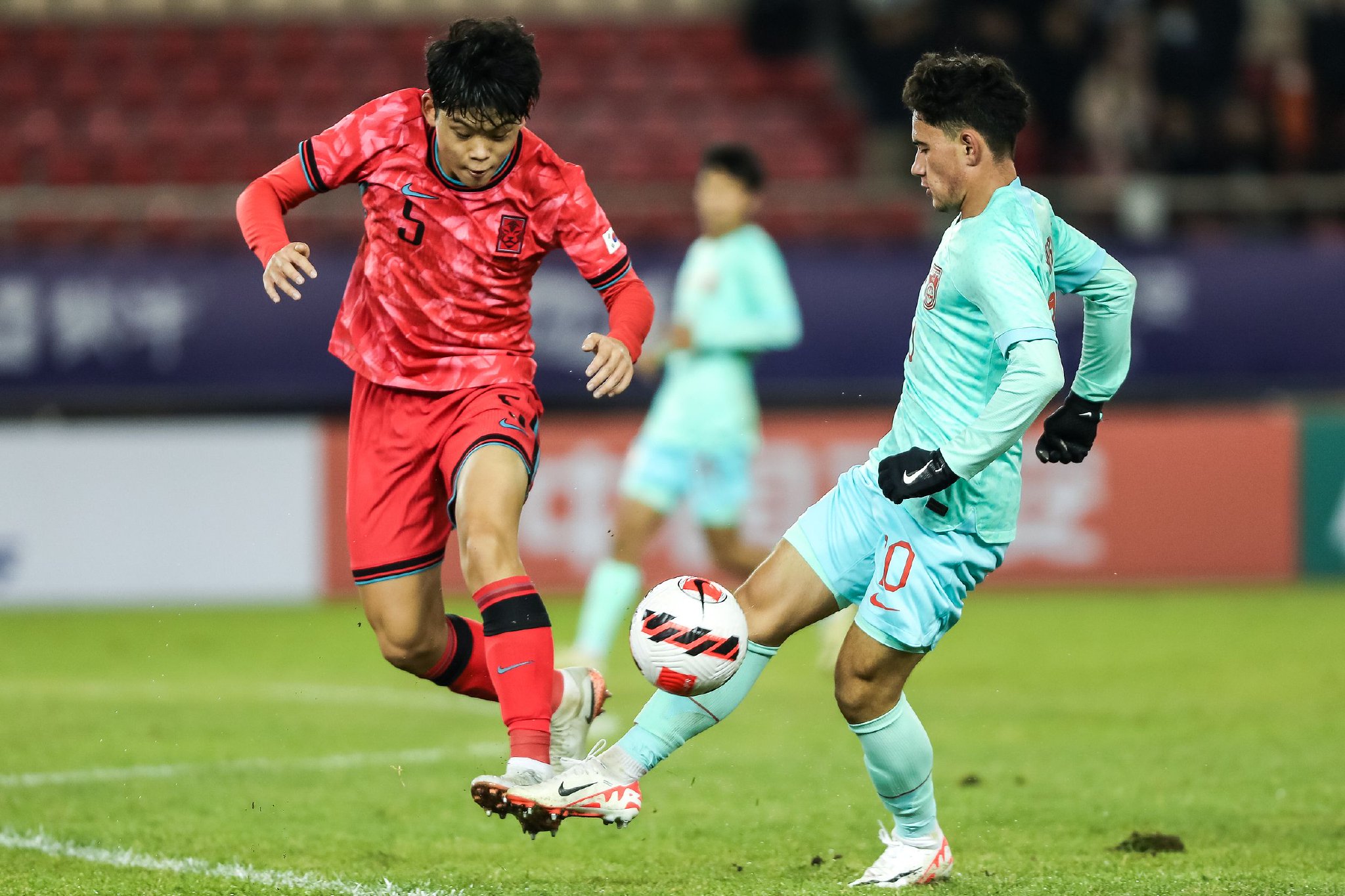 包含亚洲杯杯赛就要开始,各队备战火热进行中的词条 包含亚洲杯杯赛就要开始,各队备战火热进行中的词条