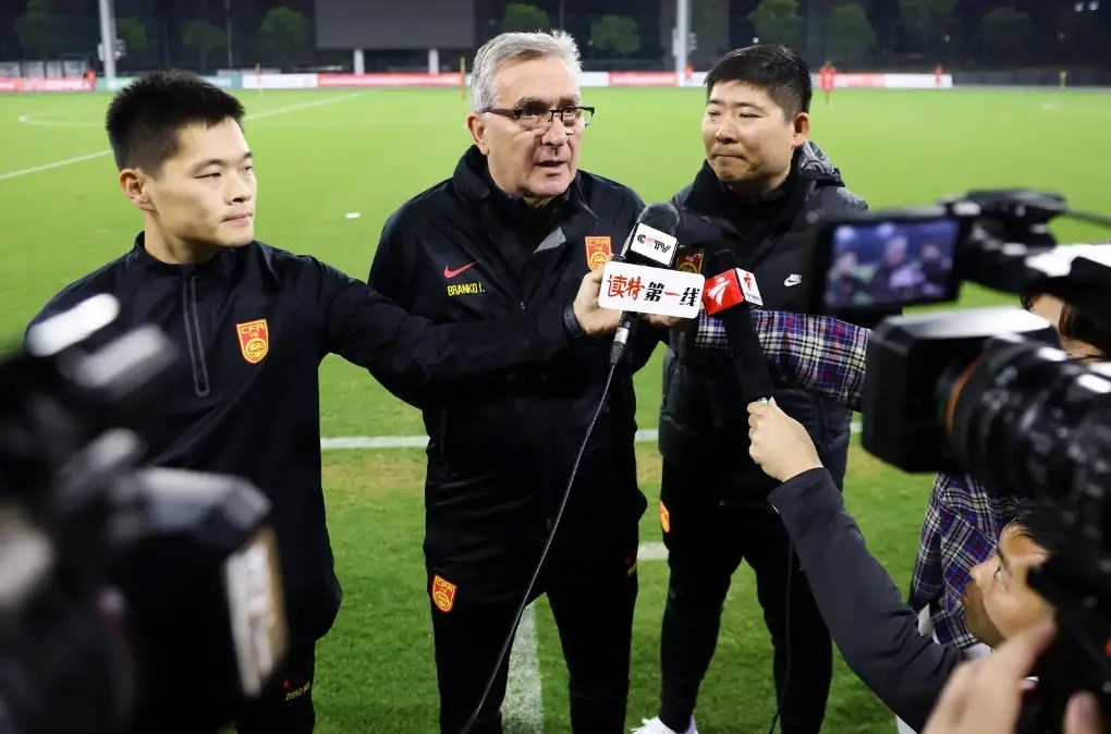 亚洲优秀教练将带领欧洲球队出征