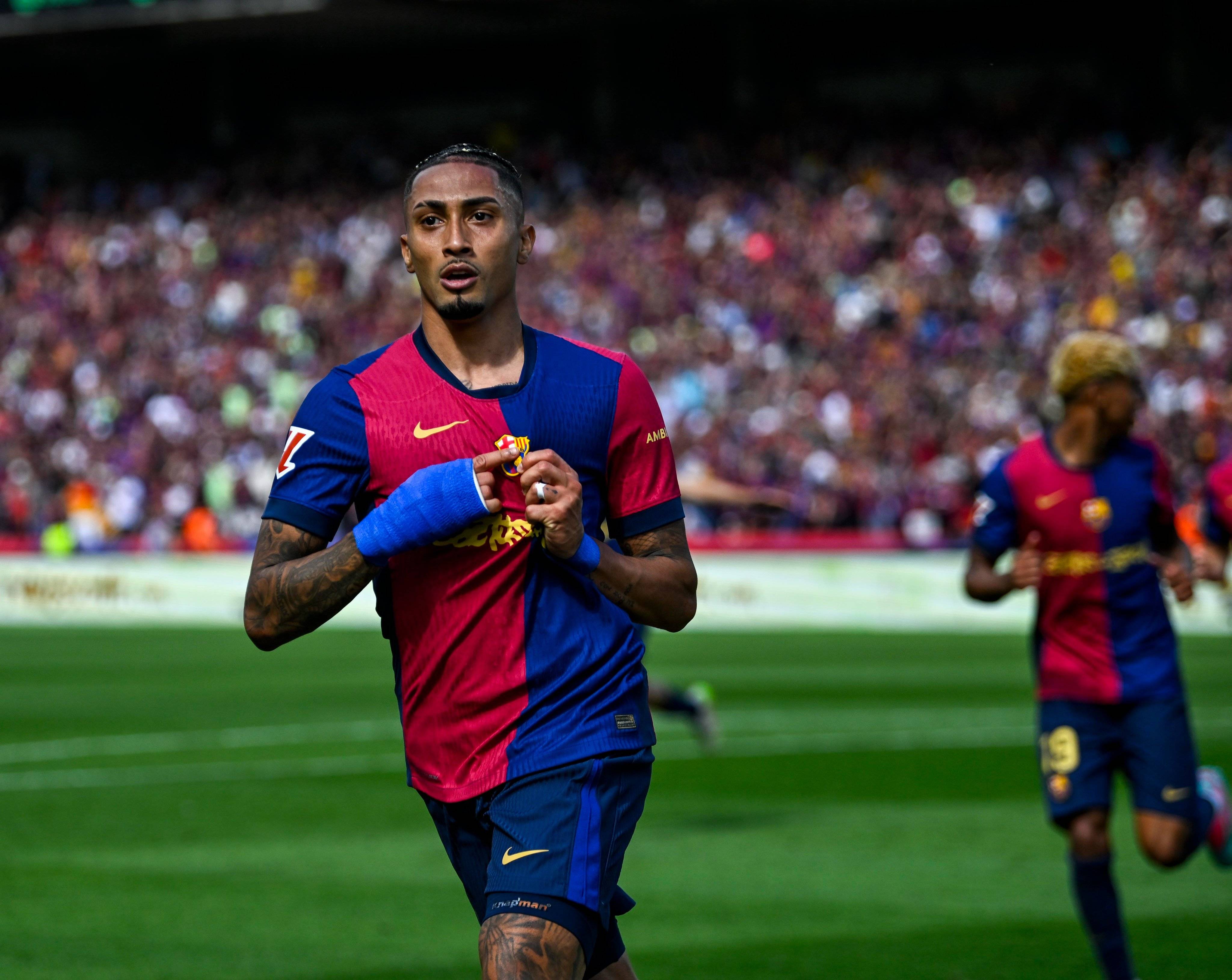 包含巴萨飞速反击得手,联赛战事白热化的词条 包含巴萨飞速反击得手,联赛战事白热化的词条