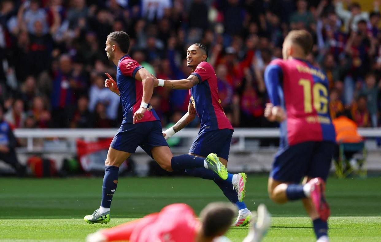 包含巴萨飞速反击得手,联赛战事白热化的词条 包含巴萨飞速反击得手,联赛战事白热化的词条