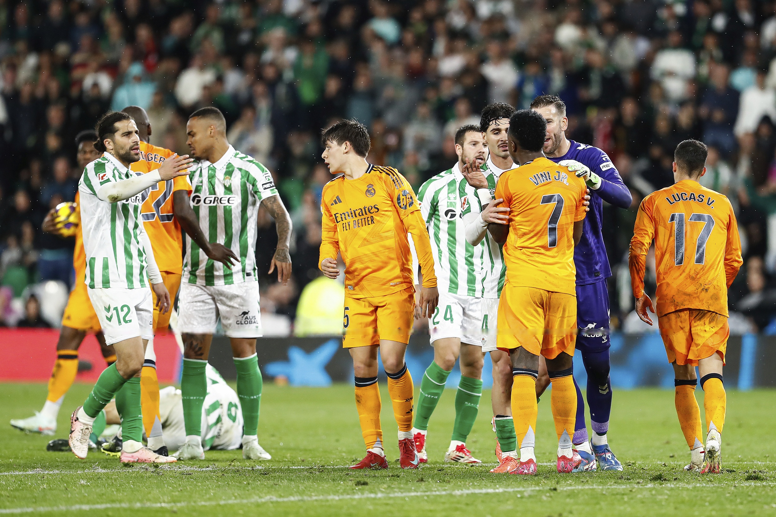 拉莫斯头槌破门，皇马客场透过贝蒂斯的简单介绍