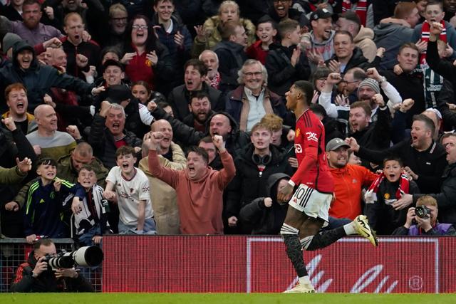 英格兰队勇夺胜利,晋级国际比赛半决赛 英格兰队勇夺胜利,晋级国际比赛半决赛