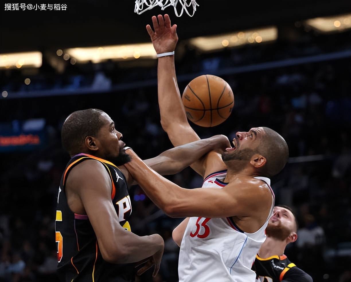 快船锋线连续砍分,赢得比赛 快船锋线连续砍分,赢得比赛