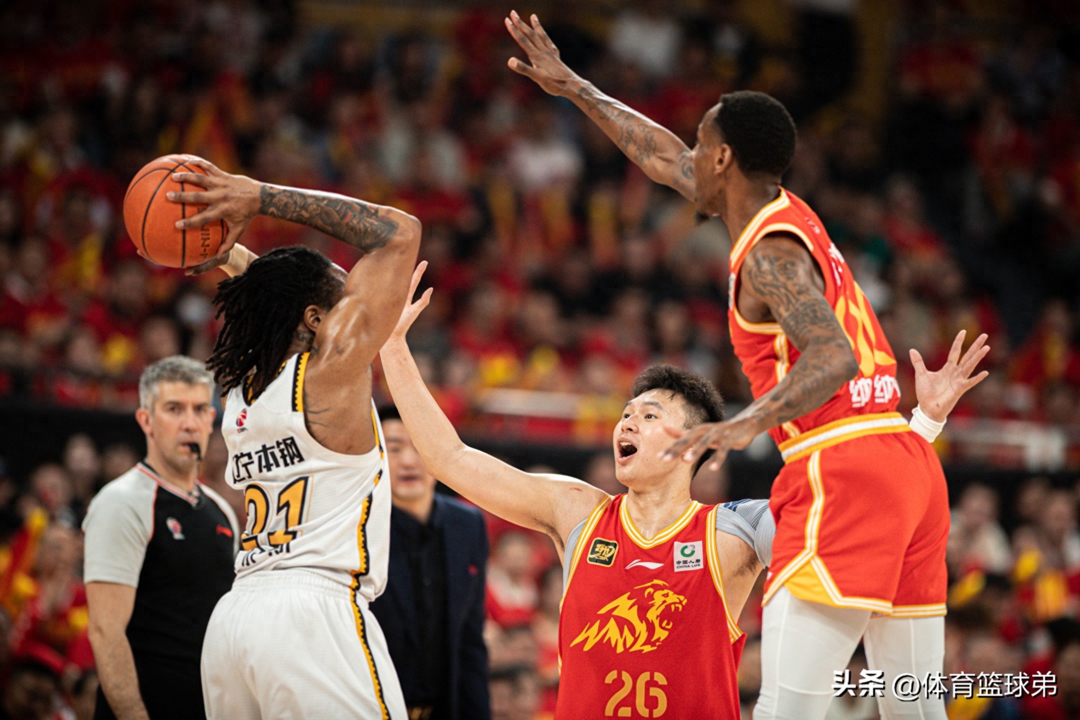 关于哥伦比亚篮球联赛多轮激战,赛场火爆的信息 关于哥伦比亚篮球联赛多轮激战,赛场火爆的信息