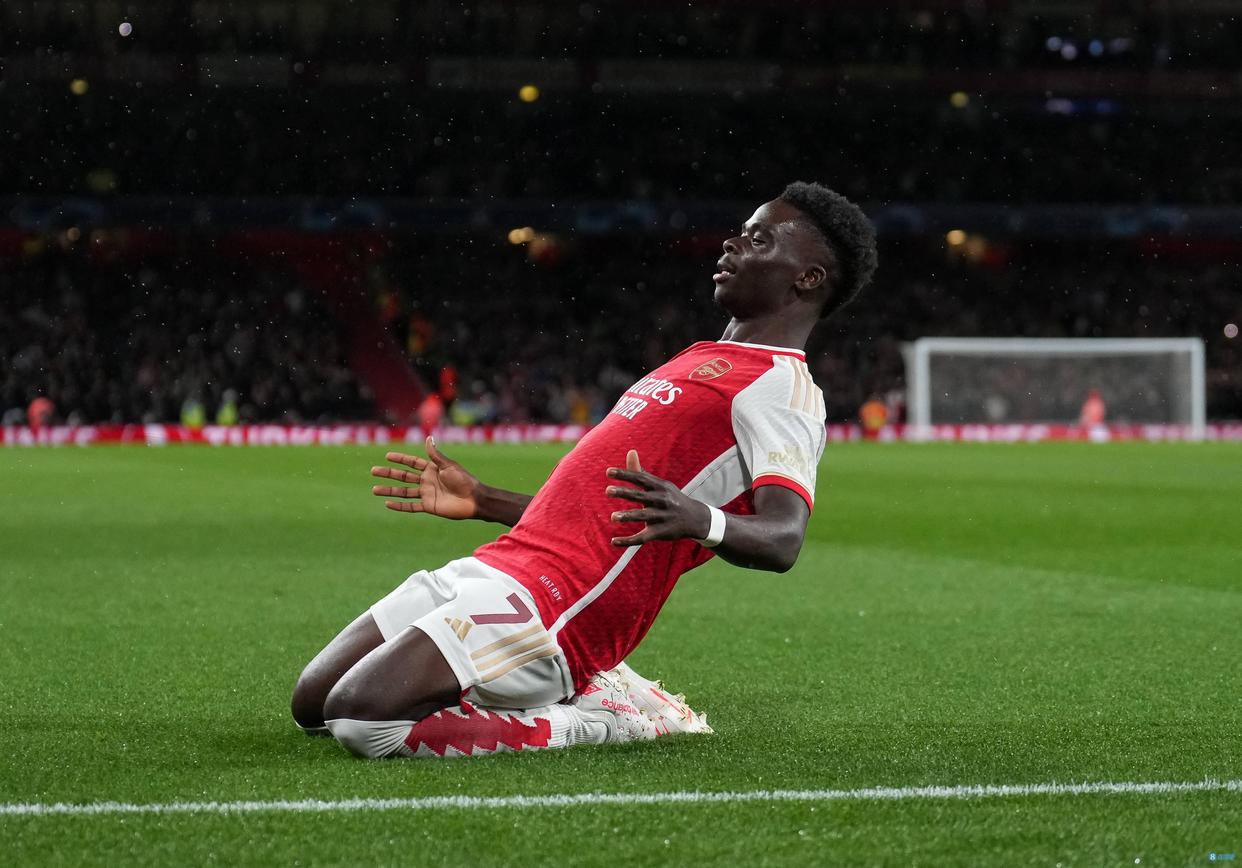 利物浦力擒阿森纳挺进半决赛 利物浦力擒阿森纳挺进半决赛