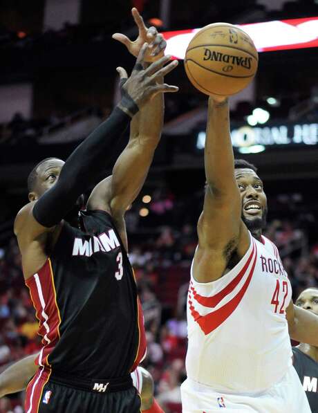 上海举行篮球比赛,火箭表现关键的简单介绍 上海举行篮球比赛,火箭表现关键的简单介绍