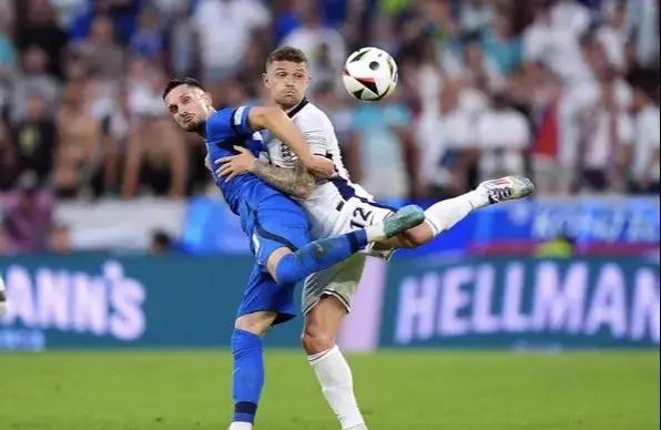 斯洛文尼亚队击败希腊队,晋级 斯洛文尼亚队击败希腊队,晋级