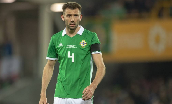 赛事引领：斯洛伐克客场战平爱尔兰，淘汰小组悬念的简单介绍