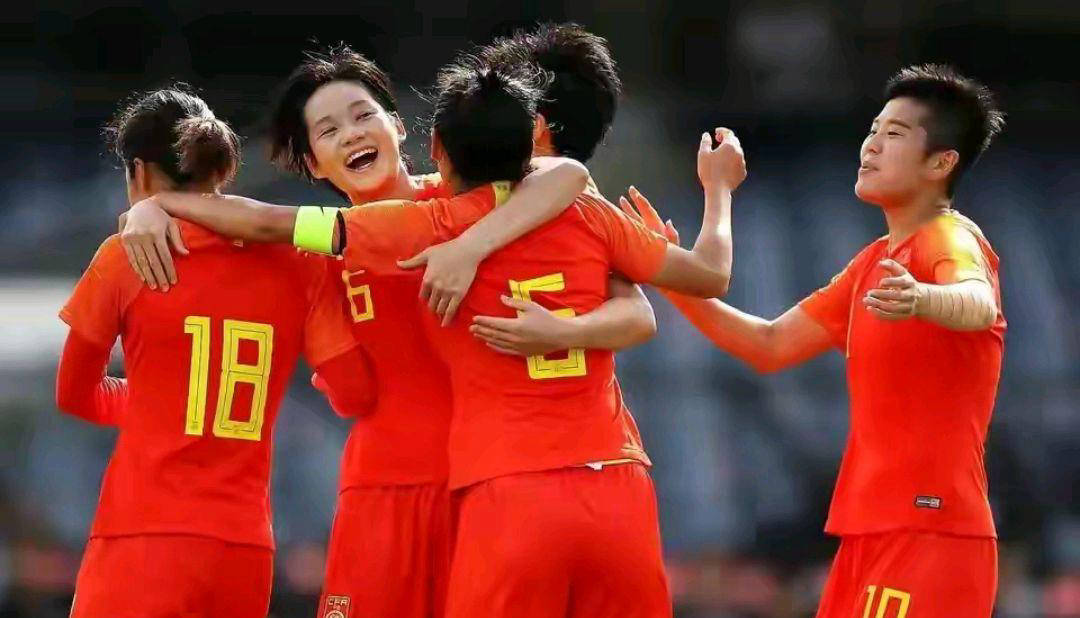 女足联赛中,中国队凭借团队合作赢得比赛 女足联赛中,中国队凭借团队合作赢得比赛