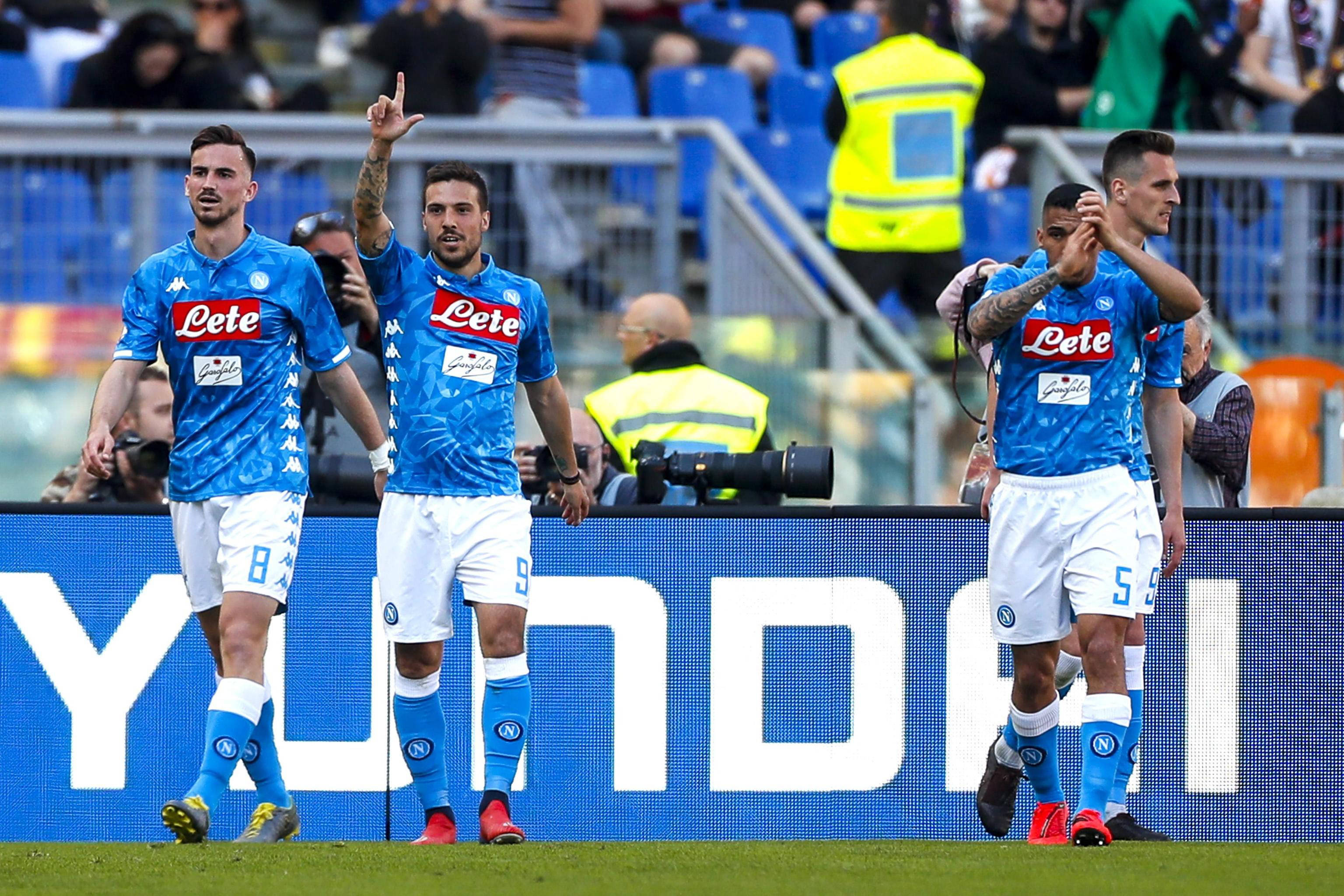 包含卡利亚里主场告捷：强势逼平尤文图斯的词条