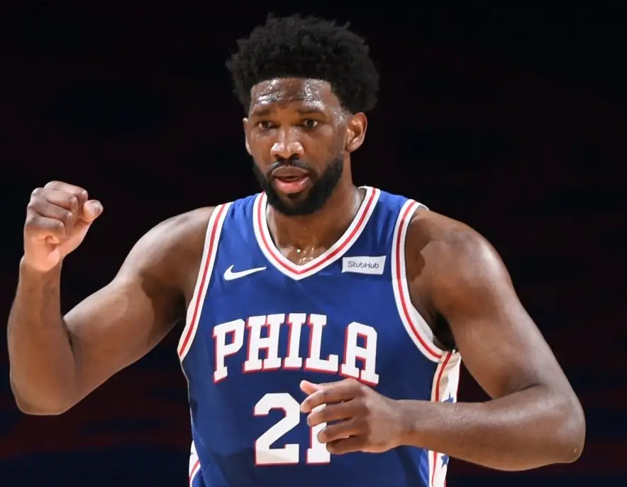 大胜在望：猛龙队今晚将力争全面胜出的简单介绍