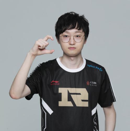 包含终极之夜！TI国际邀请赛冠军悬念即将揭晓的词条