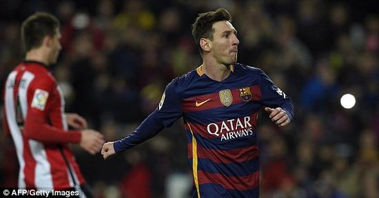 里昂绝杀乌拉圭，皮克高光表现